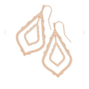 Kendra Scott Simon Drop earings in Rose Gold